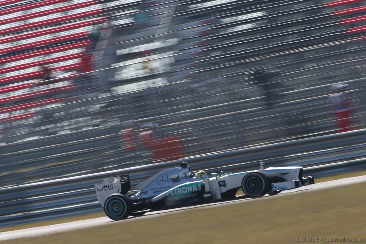 GP COREA, 04.10.2013- Prove Libere 1: Nico Rosberg (GER) Mercedes AMG F1 W04 