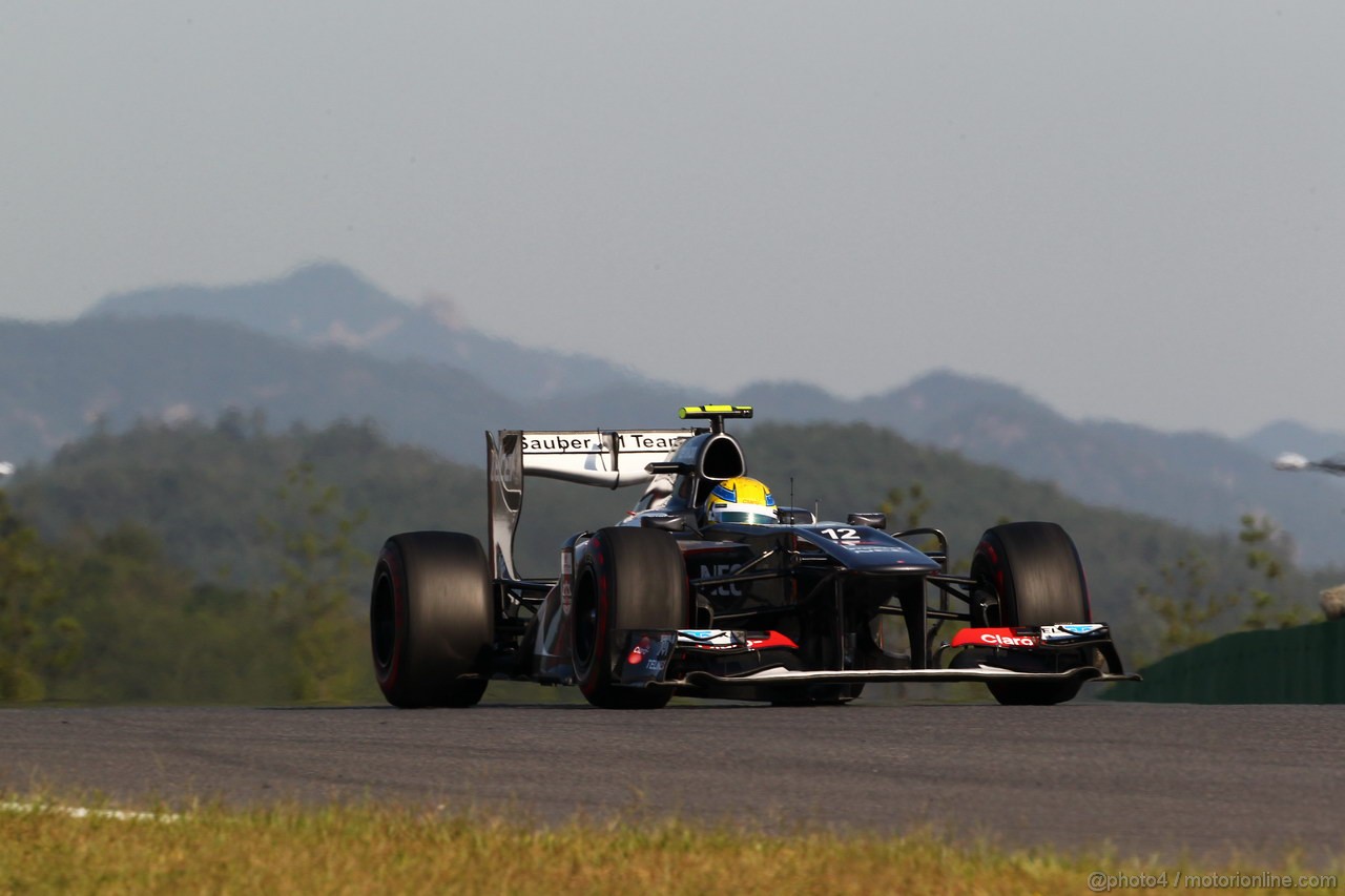 GP COREA, 04.10.2013- Free practice 2, Esteban Gutierrez (MEX), Sauber F1 Team C32
