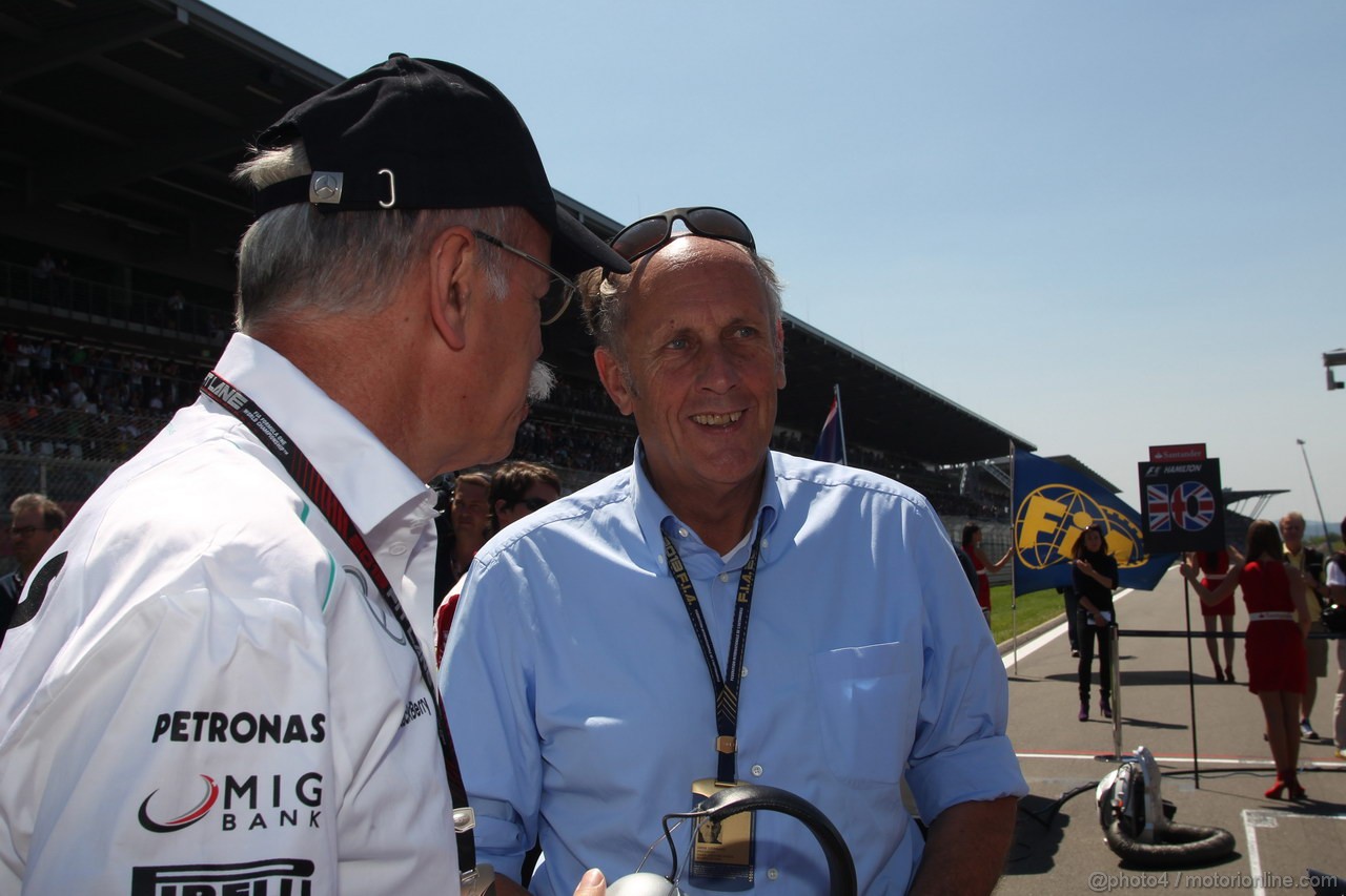 GP GERMANIA, 07.07.2013-  Gara, Dr. Dieter Zetsche, Chairman of Daimler e Hans Stuck