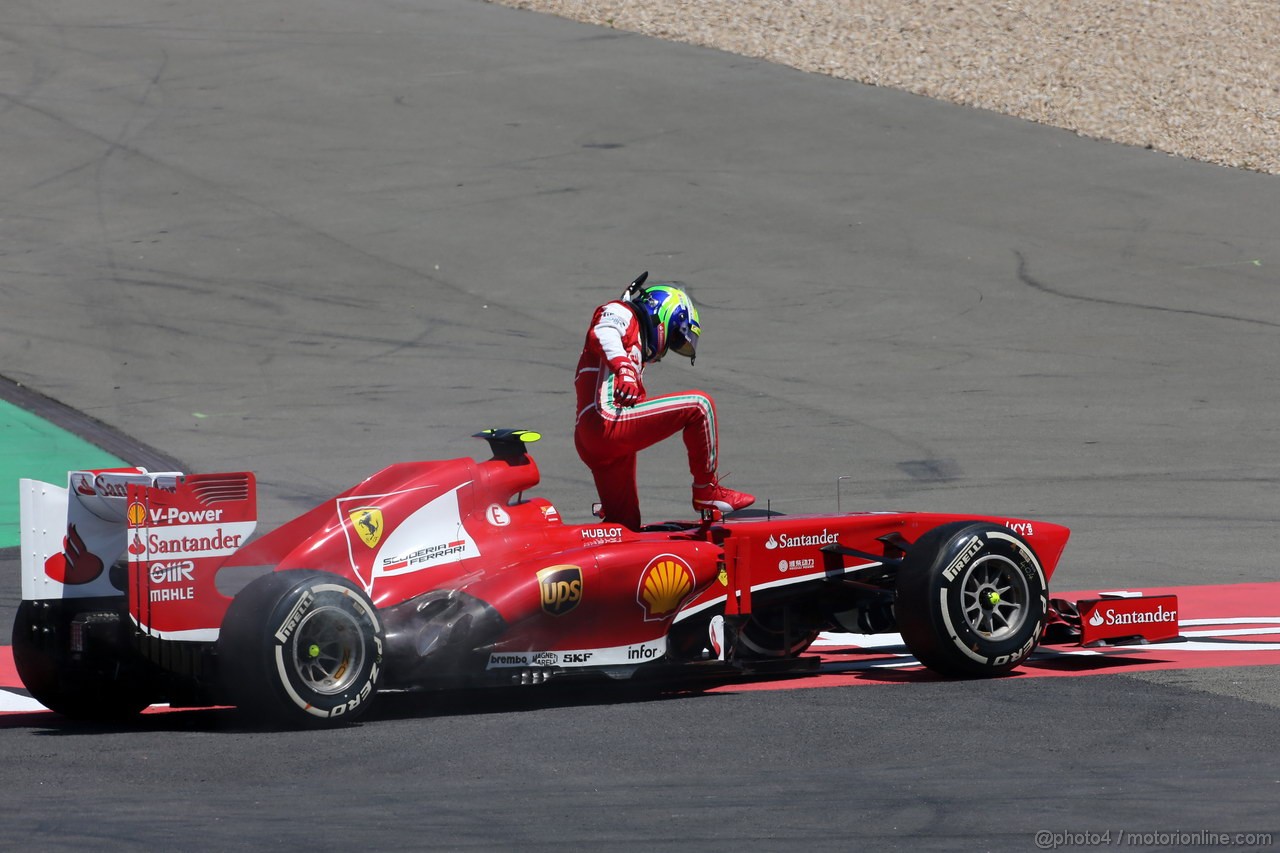 GP GERMANIA, 07.07.2013-  Gara, Felipe Massa (BRA) Ferrari F138 retires from the race