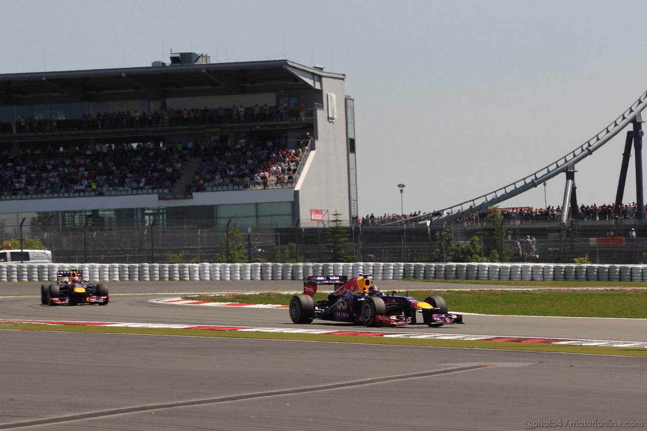 GP GERMANIA, 07.07.2013-  Gara, Sebastian Vettel (GER) Red Bull Racing RB9 davanti a Mark Webber (AUS) Red Bull Racing RB9 