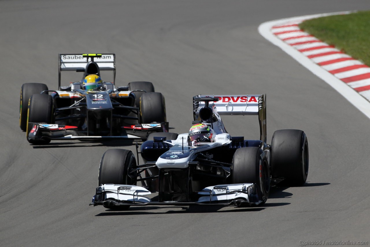 GP GERMANIA, 07.07.2013-  Gara, Pastor Maldonado (VEN) Williams F1 Team FW35 davanti a Esteban Gutierrez (MEX), Sauber F1 Team C32 