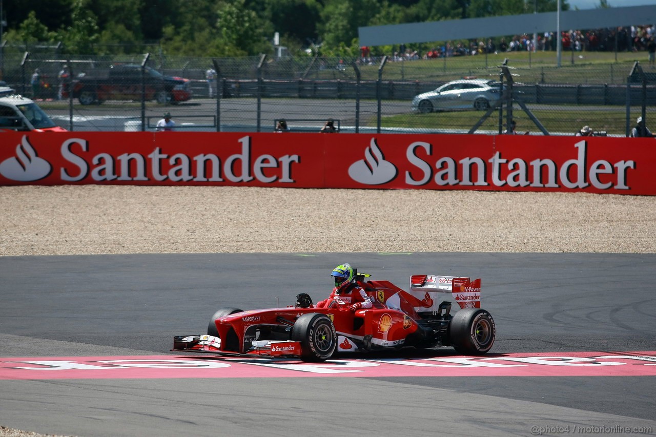 GP GERMANIA, 07.07.2013-  Gara, Felipe Massa (BRA) Ferrari F138 retires from the race