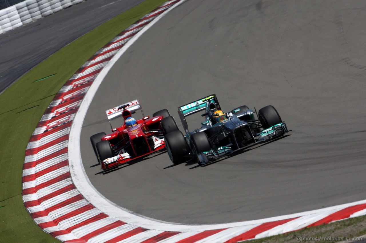 GP GERMANIA, 07.07.2013-  Gara, Fernando Alonso (ESP) Ferrari F138 e Lewis Hamilton (GBR) Mercedes AMG F1 W04 