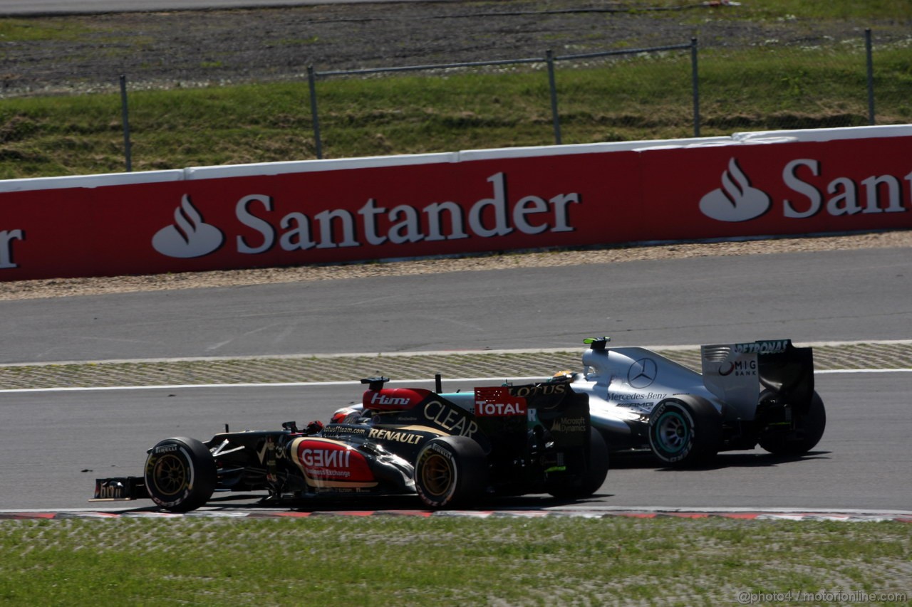 GP GERMANIA, 07.07.2013-  Gara,Kimi Raikkonen (FIN) Lotus F1 Team E21 e Lewis Hamilton (GBR) Mercedes AMG F1 W04 