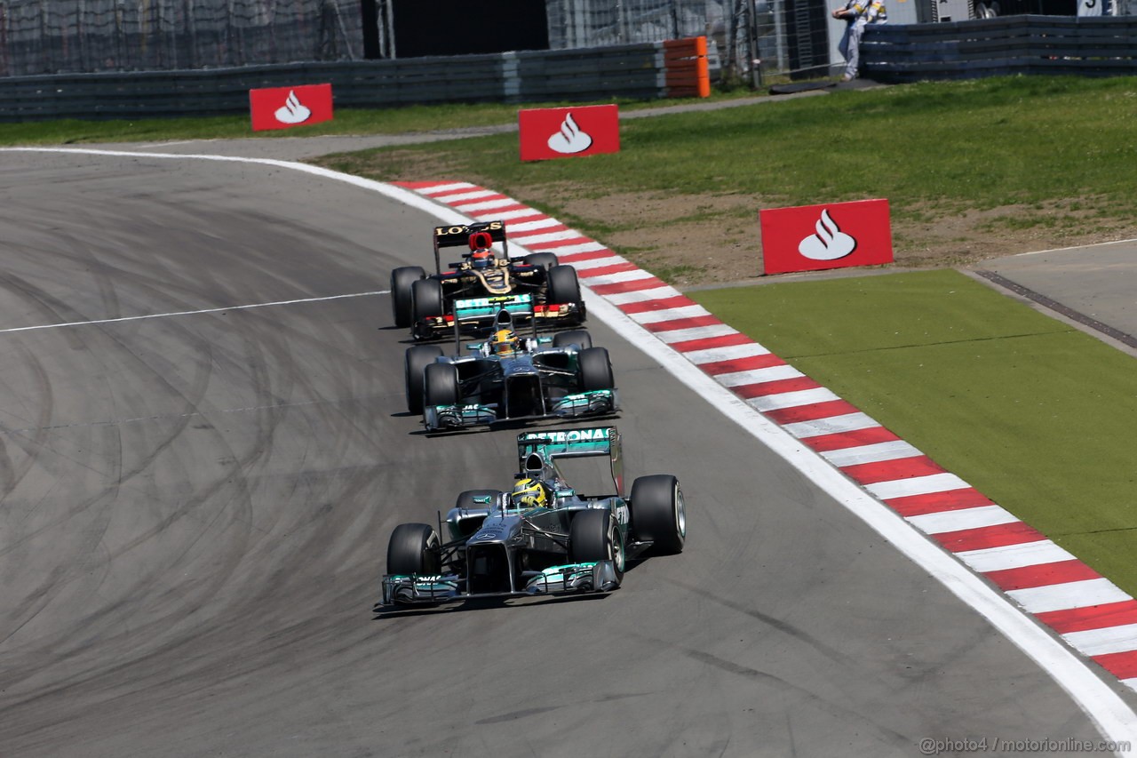 GP GERMANIA, 07.07.2013-  Gara, Nico Rosberg (GER) Mercedes AMG F1 W04 e Lewis Hamilton (GBR) Mercedes AMG F1 W04 