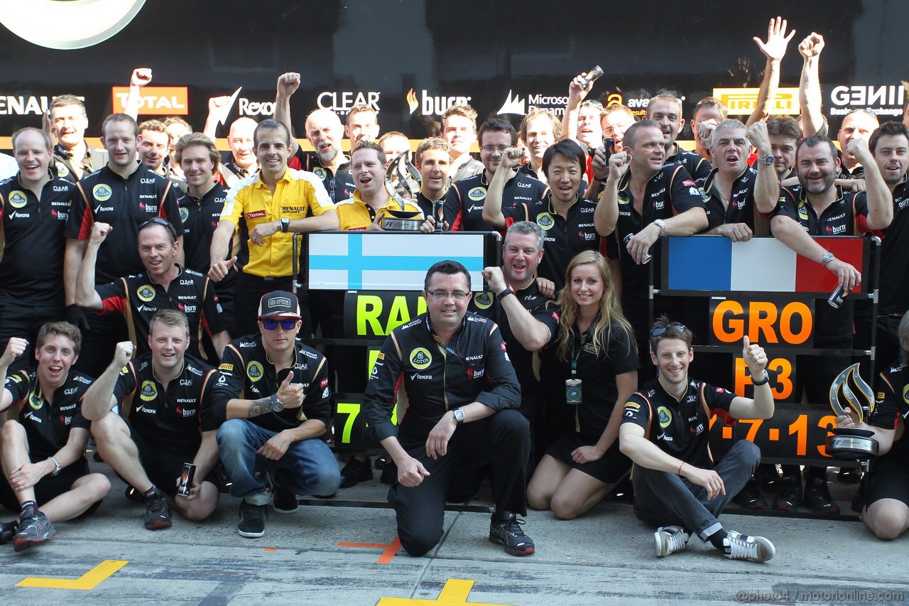 GP GERMANIA, 07.07.2013-  Gara, Festeggiamenti, secondo Kimi Raikkonen (FIN) Lotus F1 Team E21 e terzo Romain Grosjean (FRA) Lotus F1 Team E21 