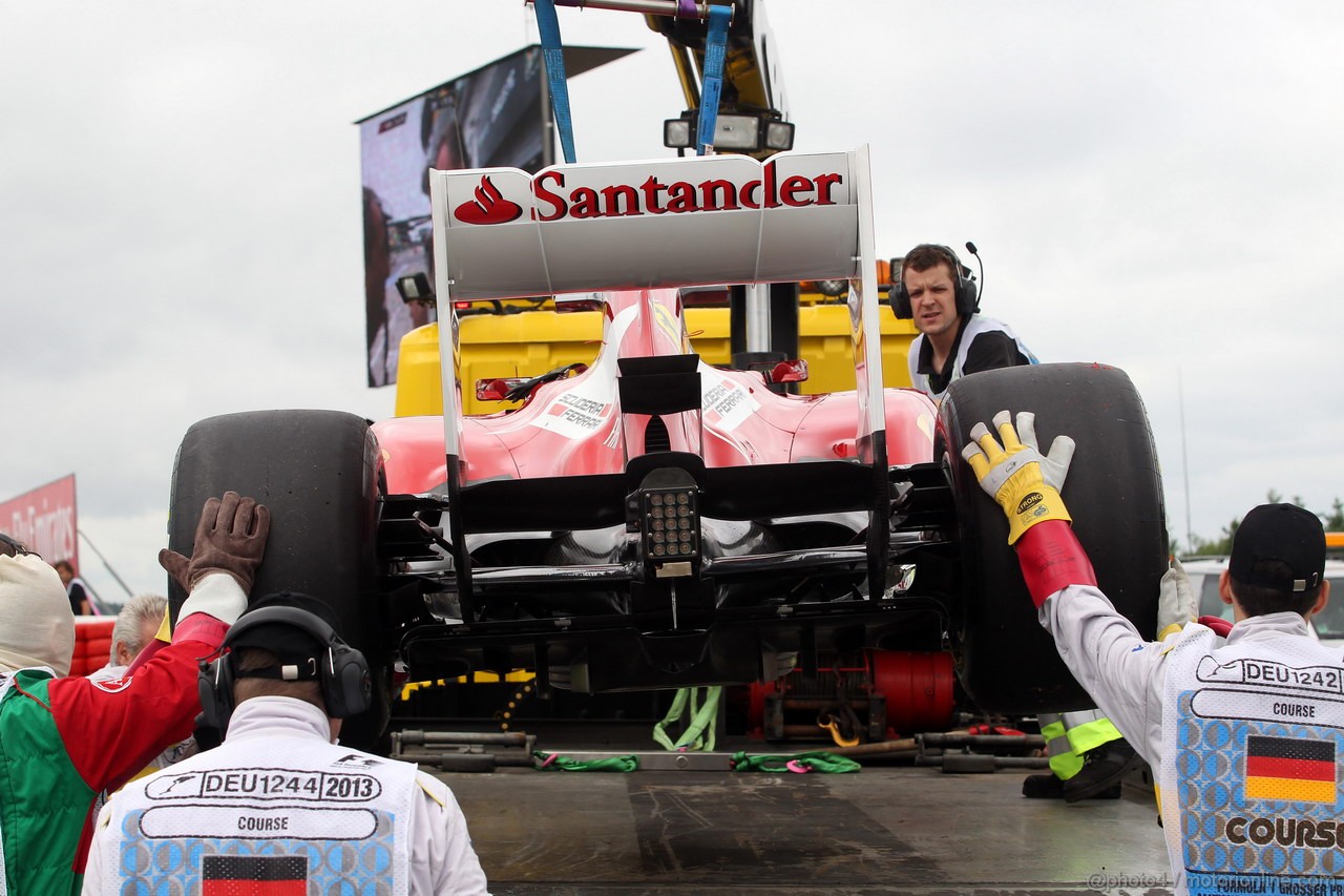 GP GERMANIA, 05.07.2013- Prove Libere 1, Fernando Alonso (ESP) Ferrari F138 stopped in the track