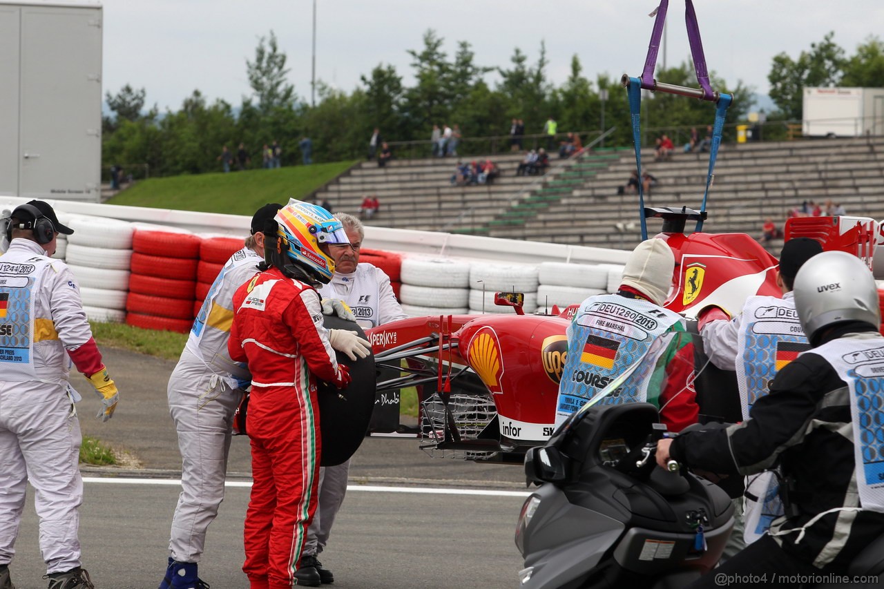 GP GERMANIA, 05.07.2013- Prove Libere 1, Fernando Alonso (ESP) Ferrari F138 stopped in the track