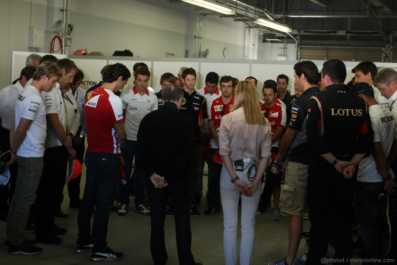 GP GIAPPONE, 13.10.2013- Drivers take part a minute of silence to Maria di Villota with Jean Todt (FRA), President FIA