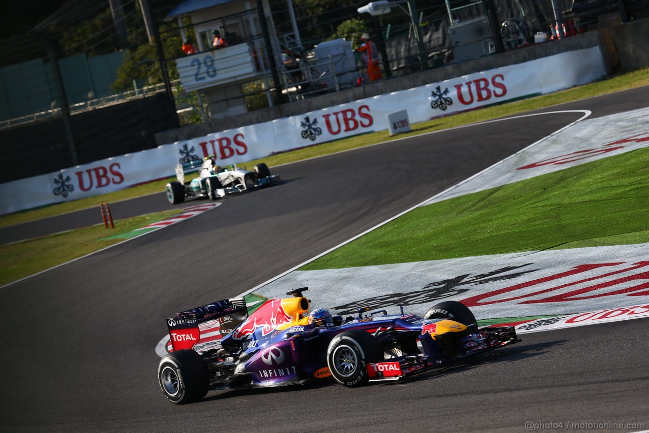 GP GIAPPONE, 13.10.2013- Gara, Sebastian Vettel (GER) Red Bull Racing RB9 