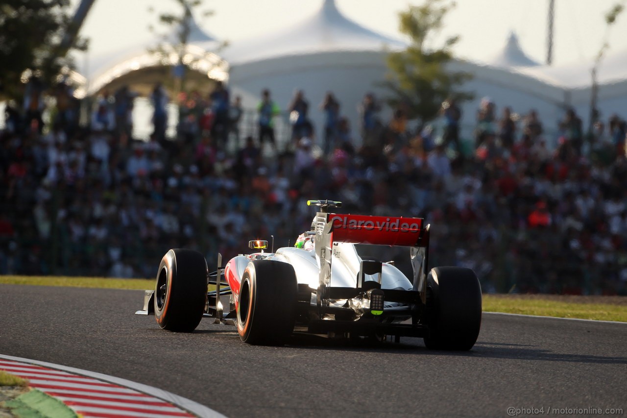 GP GIAPPONE, 13.10.2013- Gara, Sergio Perez (MEX) McLaren MP4-28 