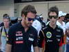 GP GIAPPONE, 13.10.2013- (L-D) Jean-Eric Vergne (FRA) Scuderia Toro Rosso STR8 e Romain Grosjean (FRA) Lotus F1 Team E21 