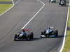GP GIAPPONE, 13.10.2013- Gara, Daniel Ricciardo (AUS) Scuderia Toro Rosso STR8 e Valtteri Bottas (FIN), Williams F1 Team FW35 