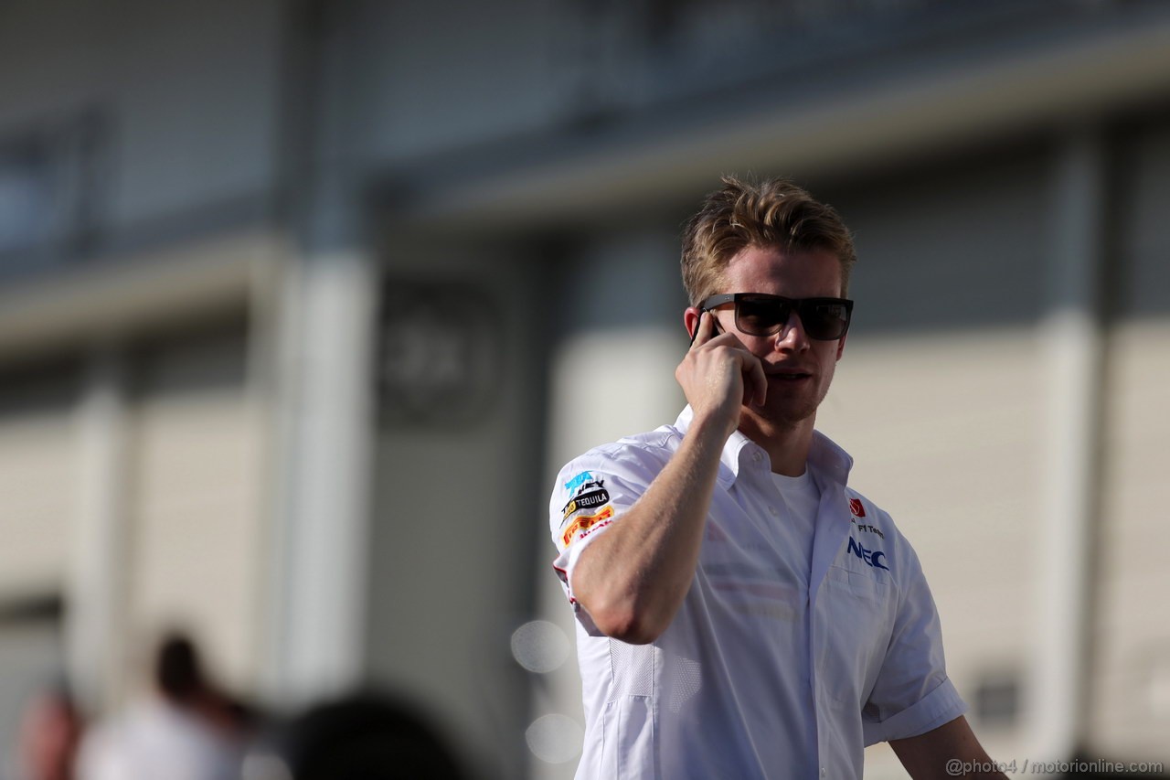 GP GIAPPONE, 10.10.2013- Nico Hulkenberg (GER) Sauber F1 Team C32