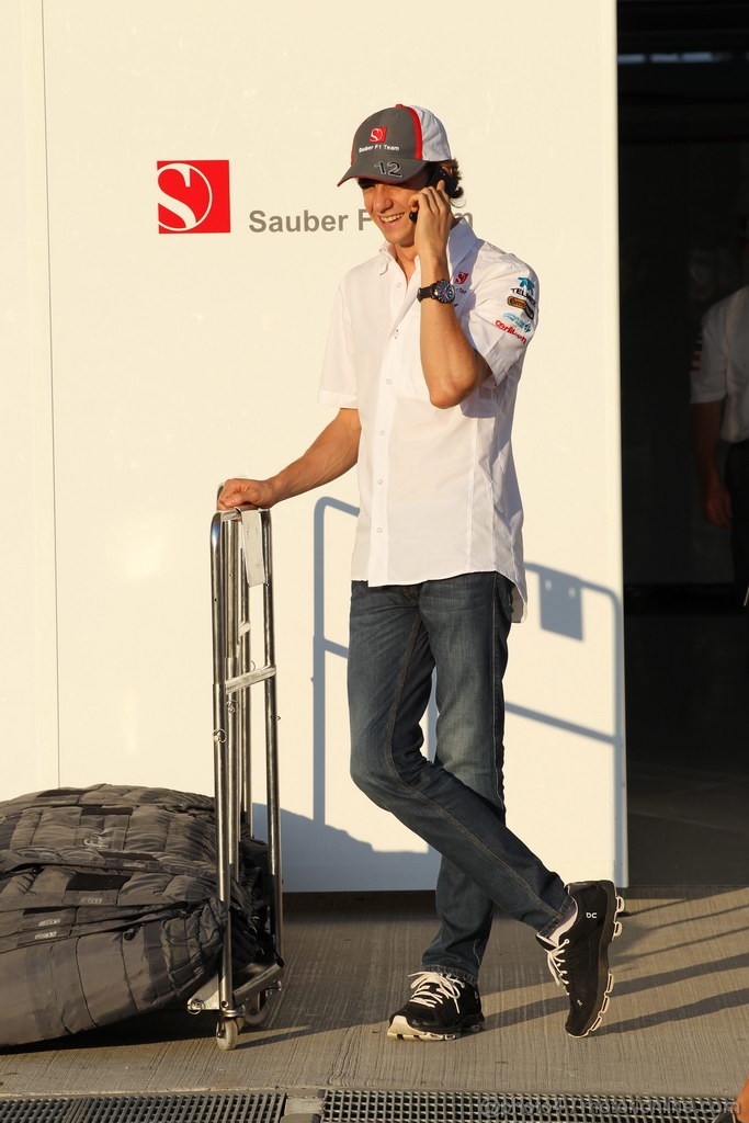 GP GIAPPONE, 10.10.2013- Esteban Gutierrez (MEX), Sauber F1 Team C32 