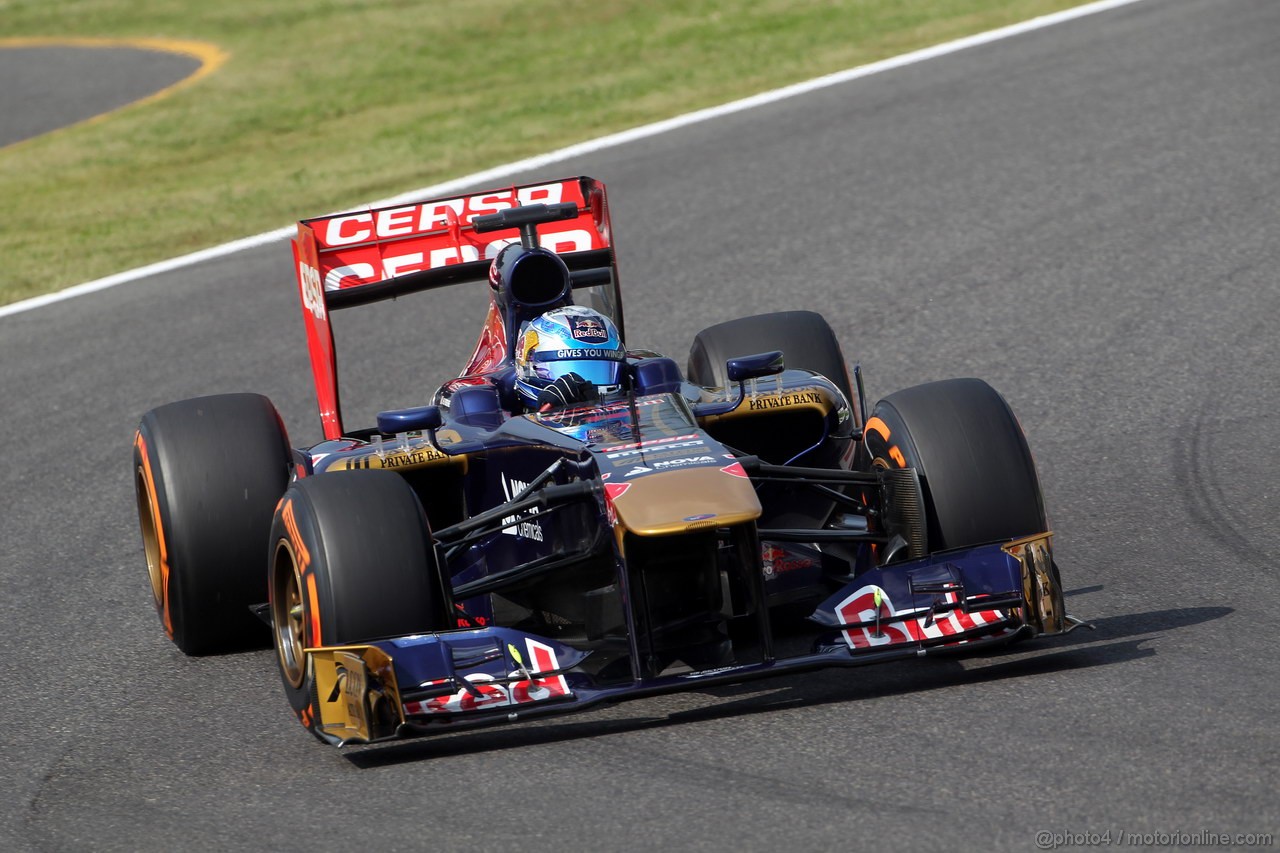 GP GIAPPONE, 12.10.2013- Prove Libere 3, Jean-Eric Vergne (FRA) Scuderia Toro Rosso STR8 