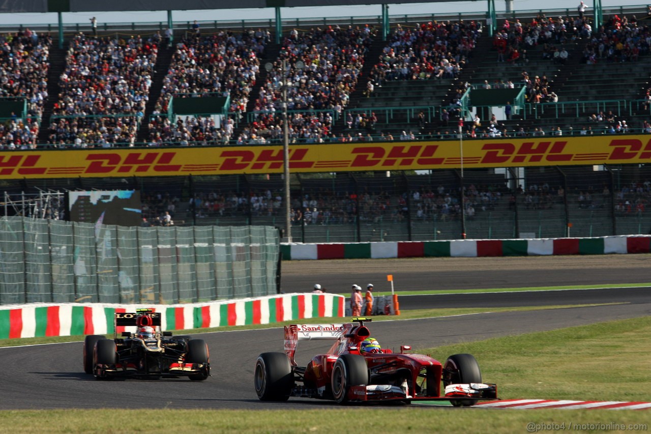 GP GIAPPONE, 12.10.2013- Qualifiche, Felipe Massa (BRA) Ferrari F138 davanti a Romain Grosjean (FRA) Lotus F1 Team E21 