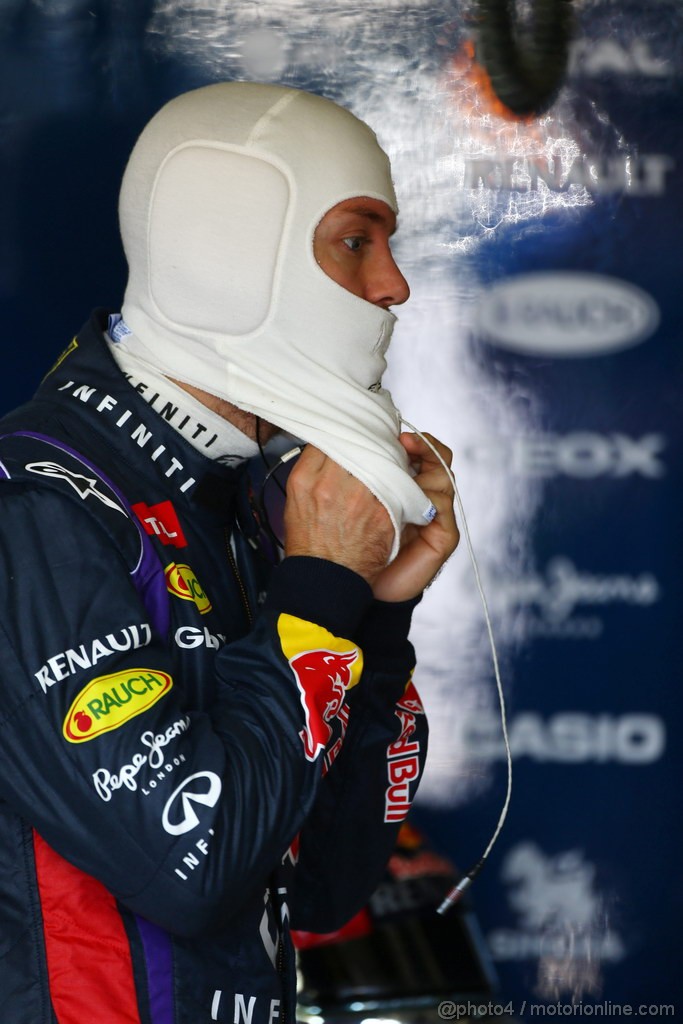 GP GIAPPONE, 11.10.2013- Prove Libere 1, Sebastian Vettel (GER) Red Bull Racing RB9