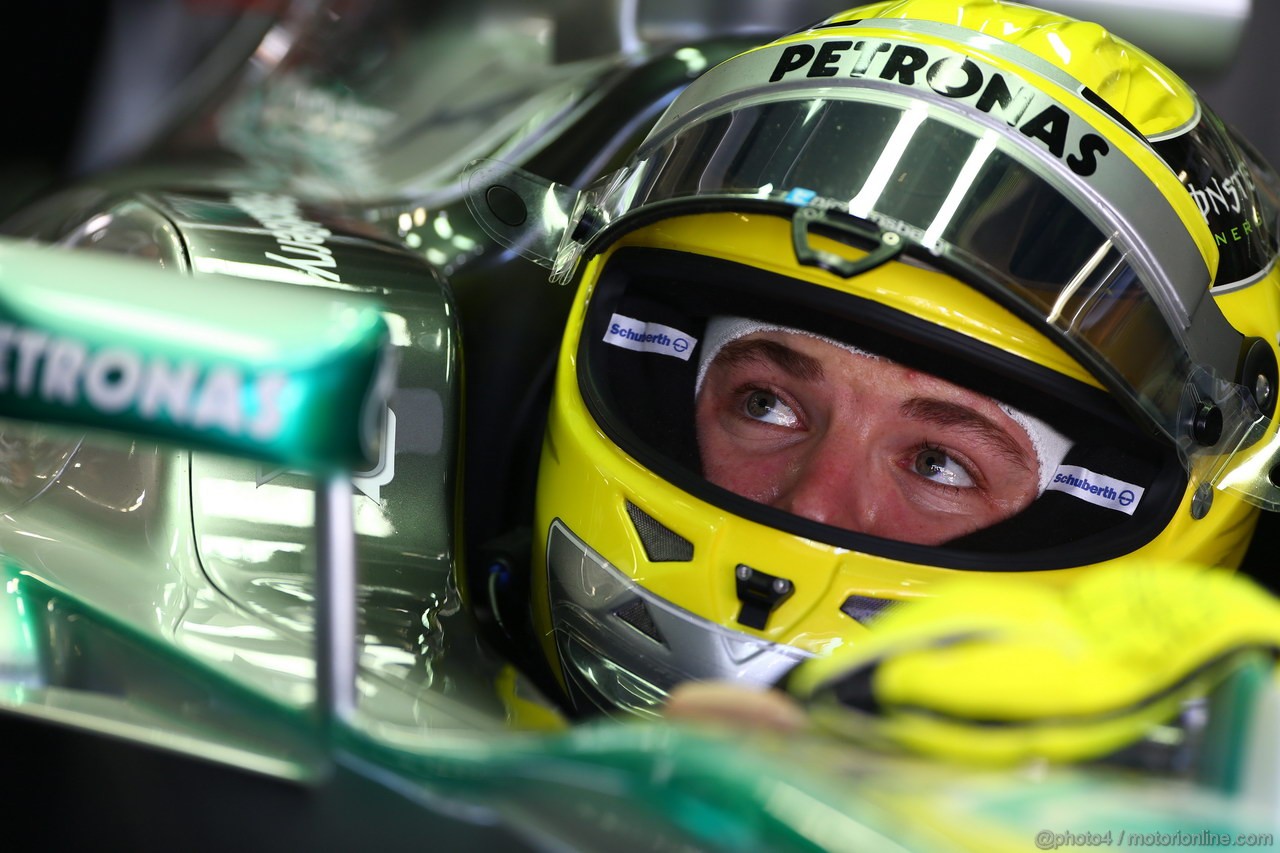 GP GIAPPONE, 11.10.2013- Prove Libere 1, Nico Rosberg (GER) Mercedes AMG F1 W04 