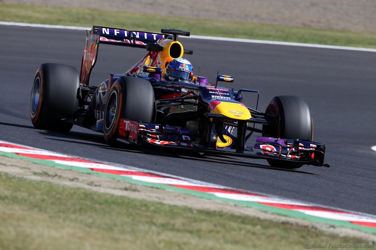 GP GIAPPONE, 11.10.2013- Prove Libere 1, Sebastian Vettel (GER) Red Bull Racing RB9 