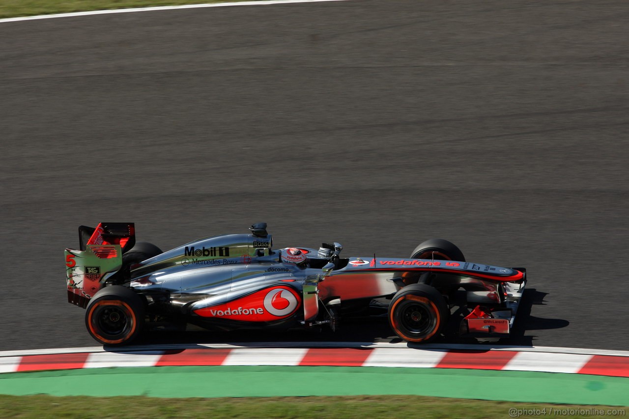 GP GIAPPONE, 11.10.2013- Prove Libere 1, Jenson Button (GBR) McLaren Mercedes MP4-28 