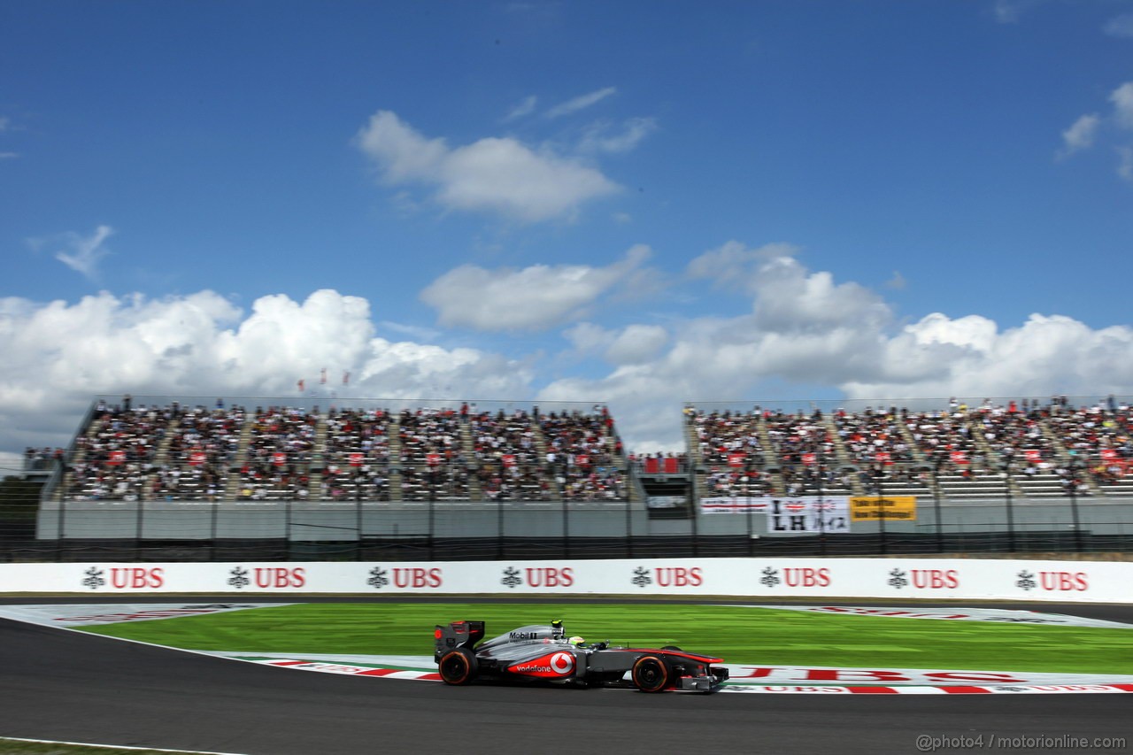 GP GIAPPONE, 11.10.2013- Prove Libere 1, Sergio Perez (MEX) McLaren MP4-28 