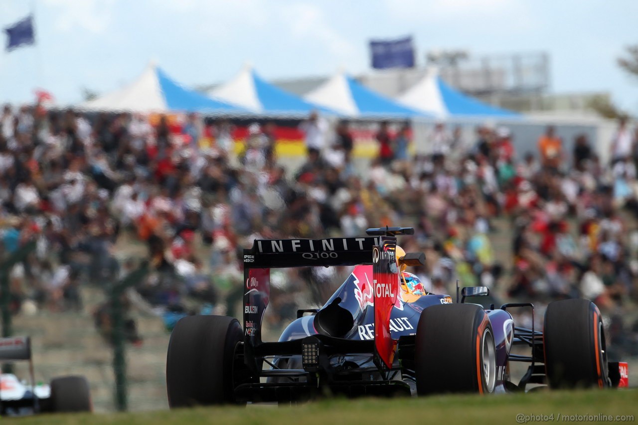 GP GIAPPONE, 11.10.2013- Prove Libere 1, Sebastian Vettel (GER) Red Bull Racing RB9 
