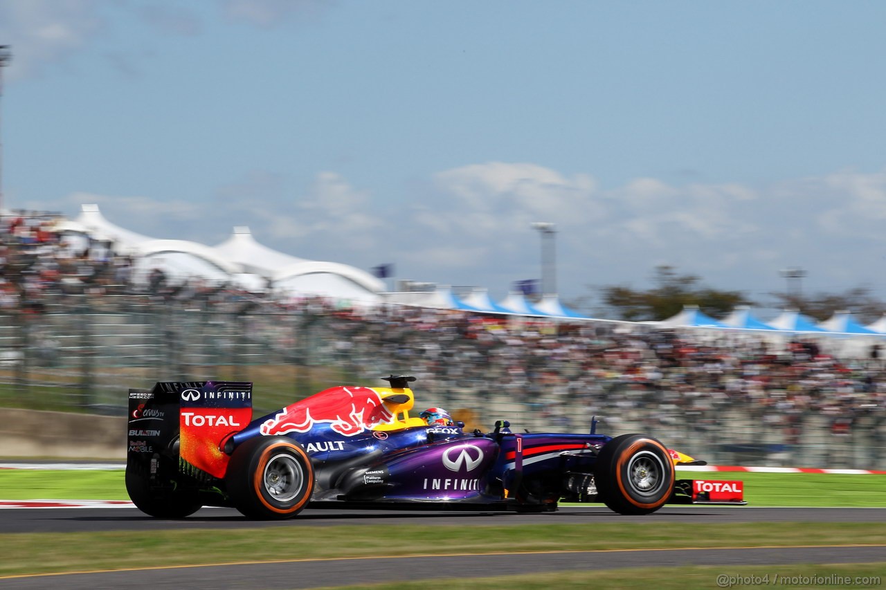 GP GIAPPONE, 11.10.2013- Prove Libere 1, Sebastian Vettel (GER) Red Bull Racing RB9 