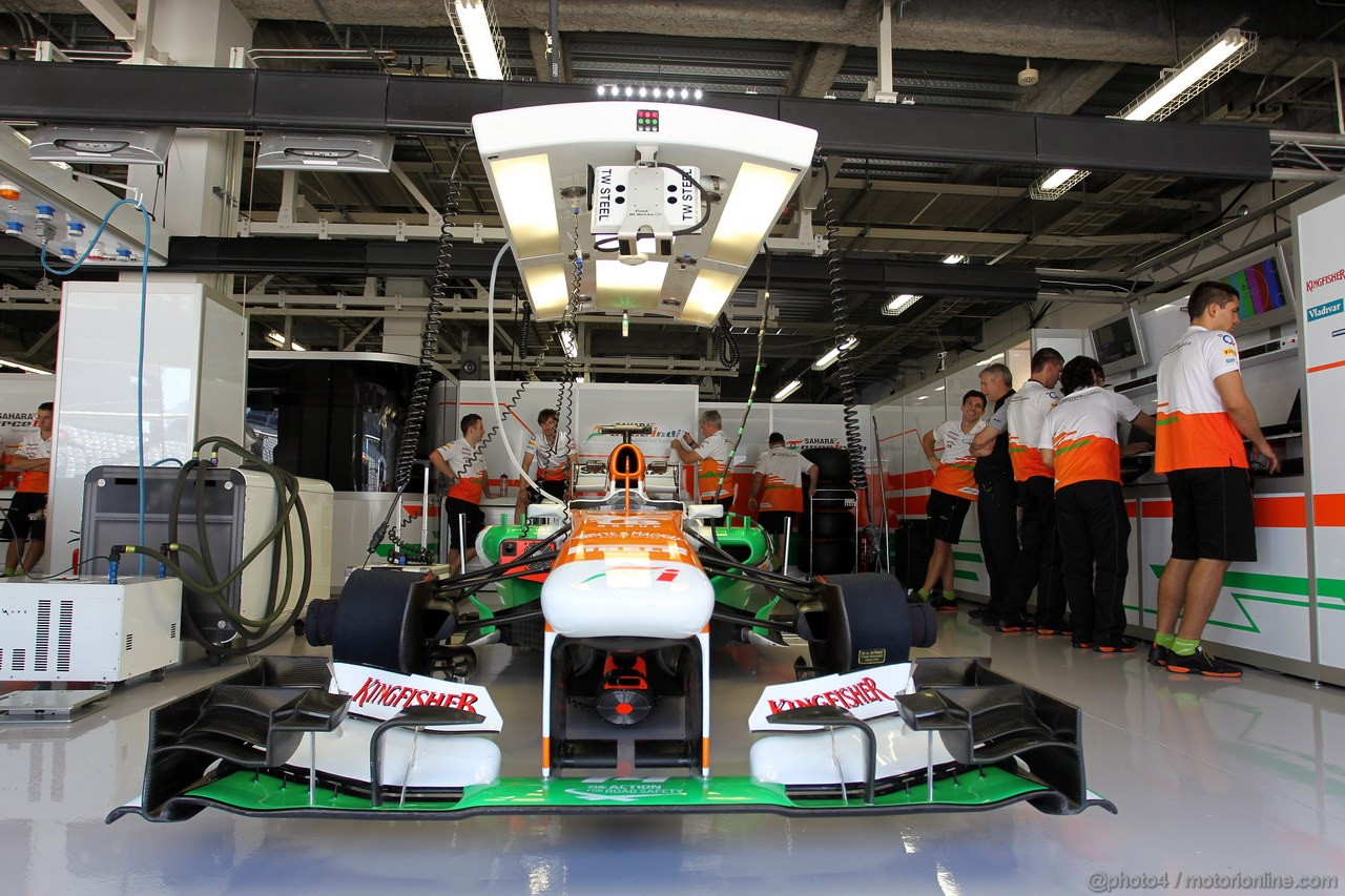 GP GIAPPONE, 11.10.2013- Prove Libere 1, Paul di Resta (GBR) Sahara Force India F1 Team VJM06 