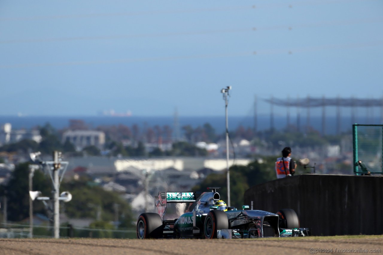 GP GIAPPONE, 11.10.2013- Prove Libere 2, Nico Rosberg (GER) Mercedes AMG F1 W04 
