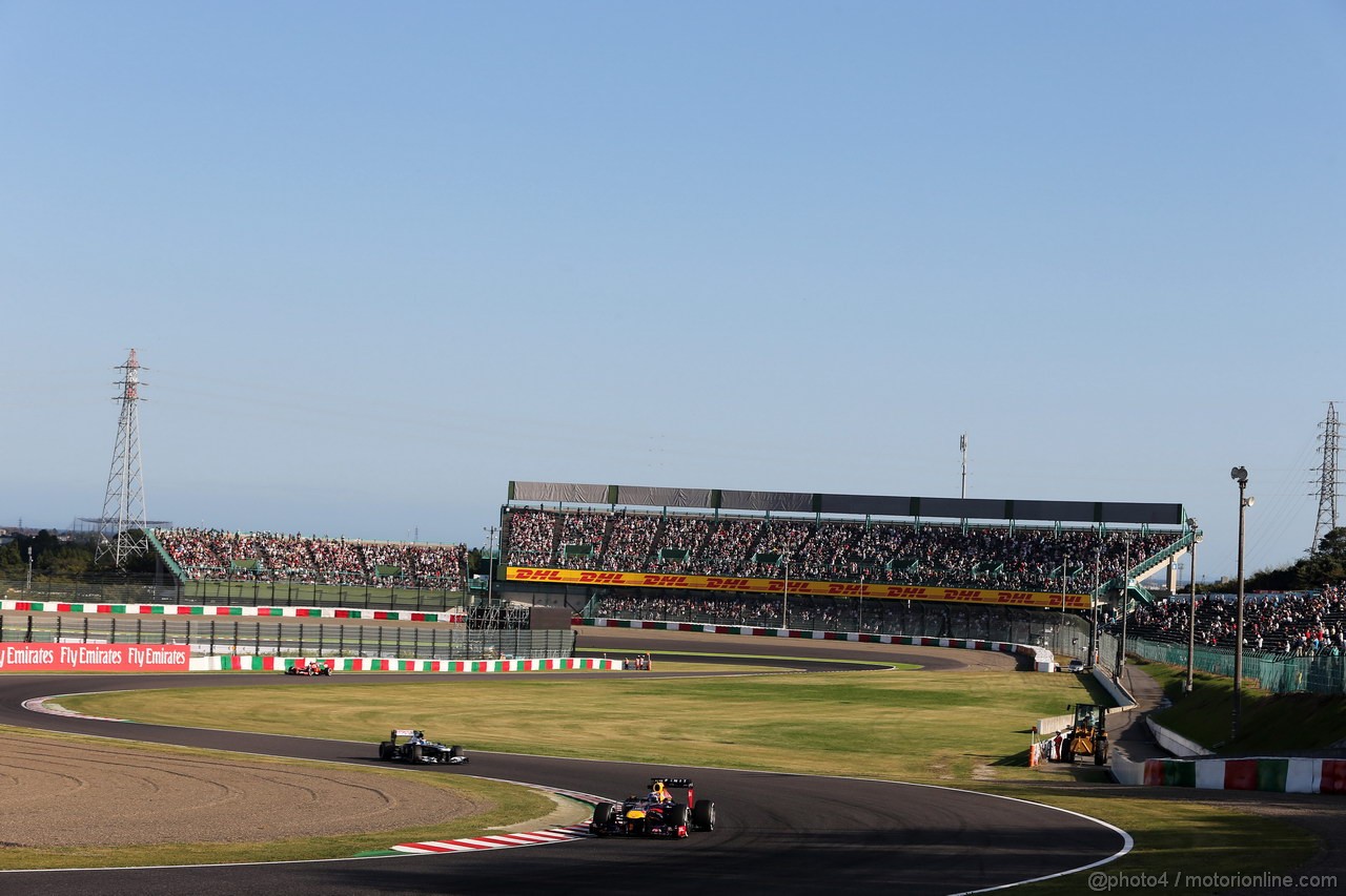 GP GIAPPONE, 11.10.2013- Prove Libere 2, Sebastian Vettel (GER) Red Bull Racing RB9 
