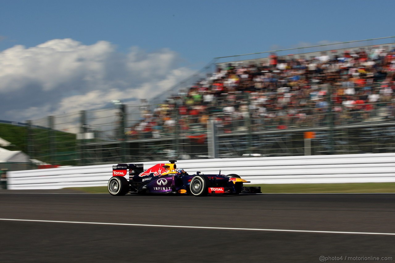 GP GIAPPONE, 11.10.2013- Prove Libere 2, Sebastian Vettel (GER) Red Bull Racing RB9 