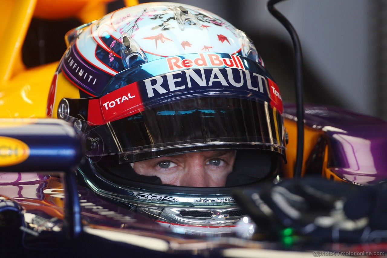 GP GIAPPONE, 11.10.2013- Prove Libere 2, Sebastian Vettel (GER) Red Bull Racing RB9 