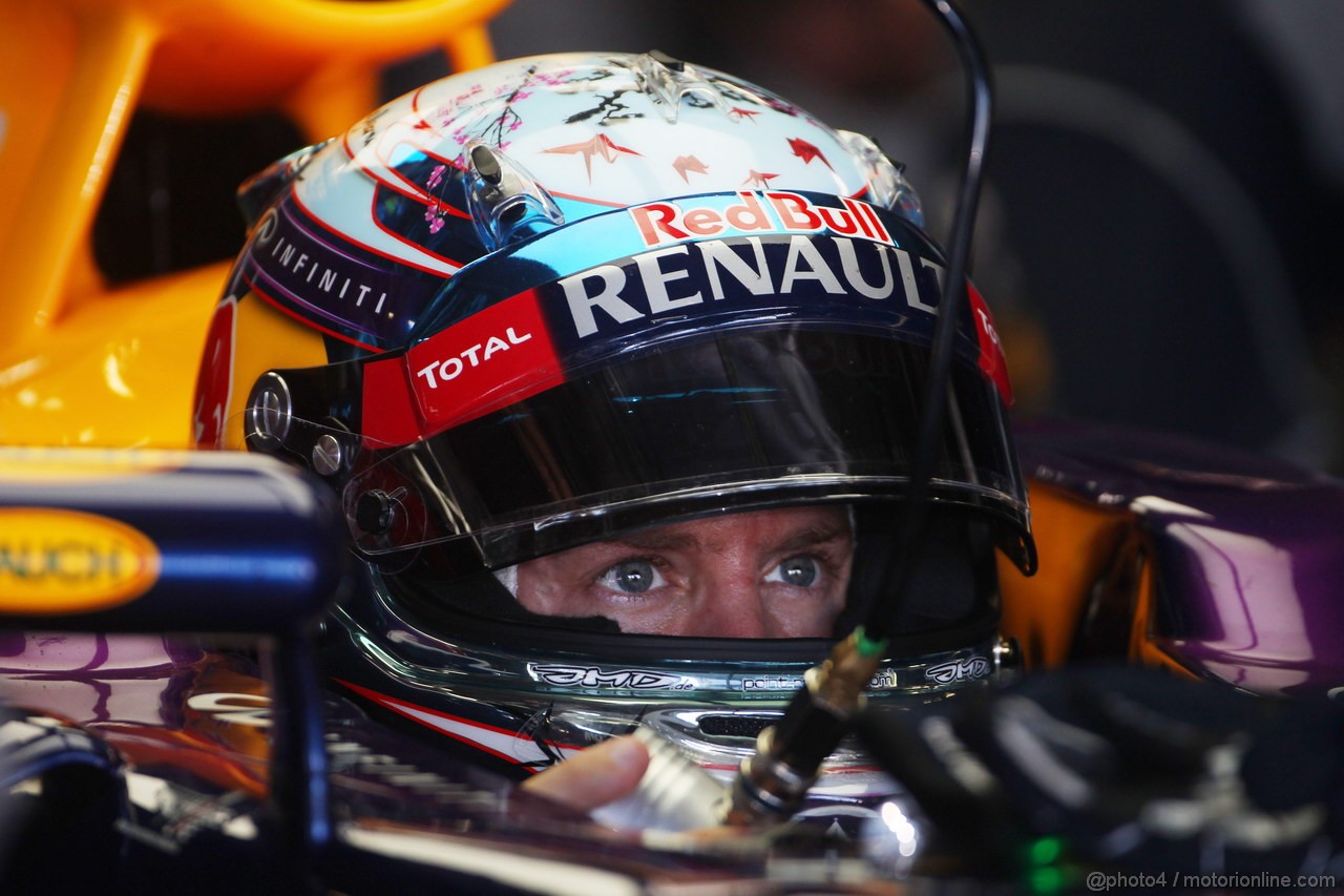 GP GIAPPONE, 11.10.2013- Prove Libere 2, Sebastian Vettel (GER) Red Bull Racing RB9 