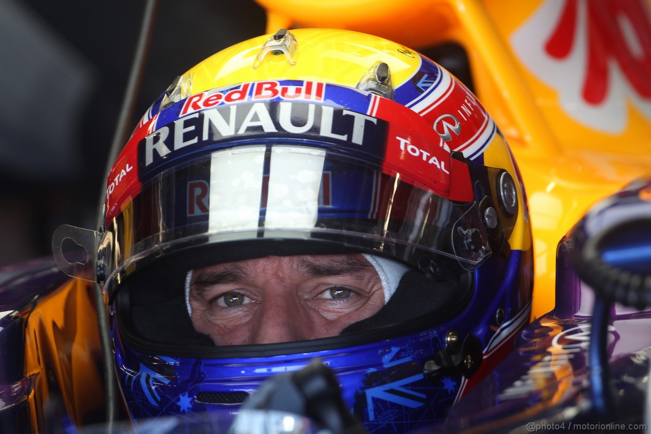 GP GIAPPONE, 11.10.2013- Prove Libere 2, Mark Webber (AUS) Red Bull Racing RB9 