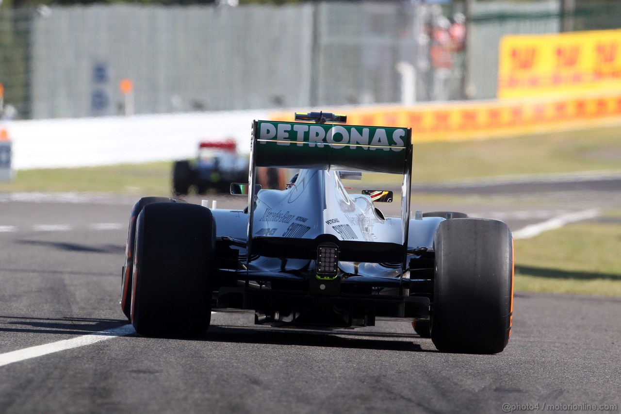 GP GIAPPONE, 11.10.2013- Prove Libere 2, Lewis Hamilton (GBR) Mercedes AMG F1 W04 