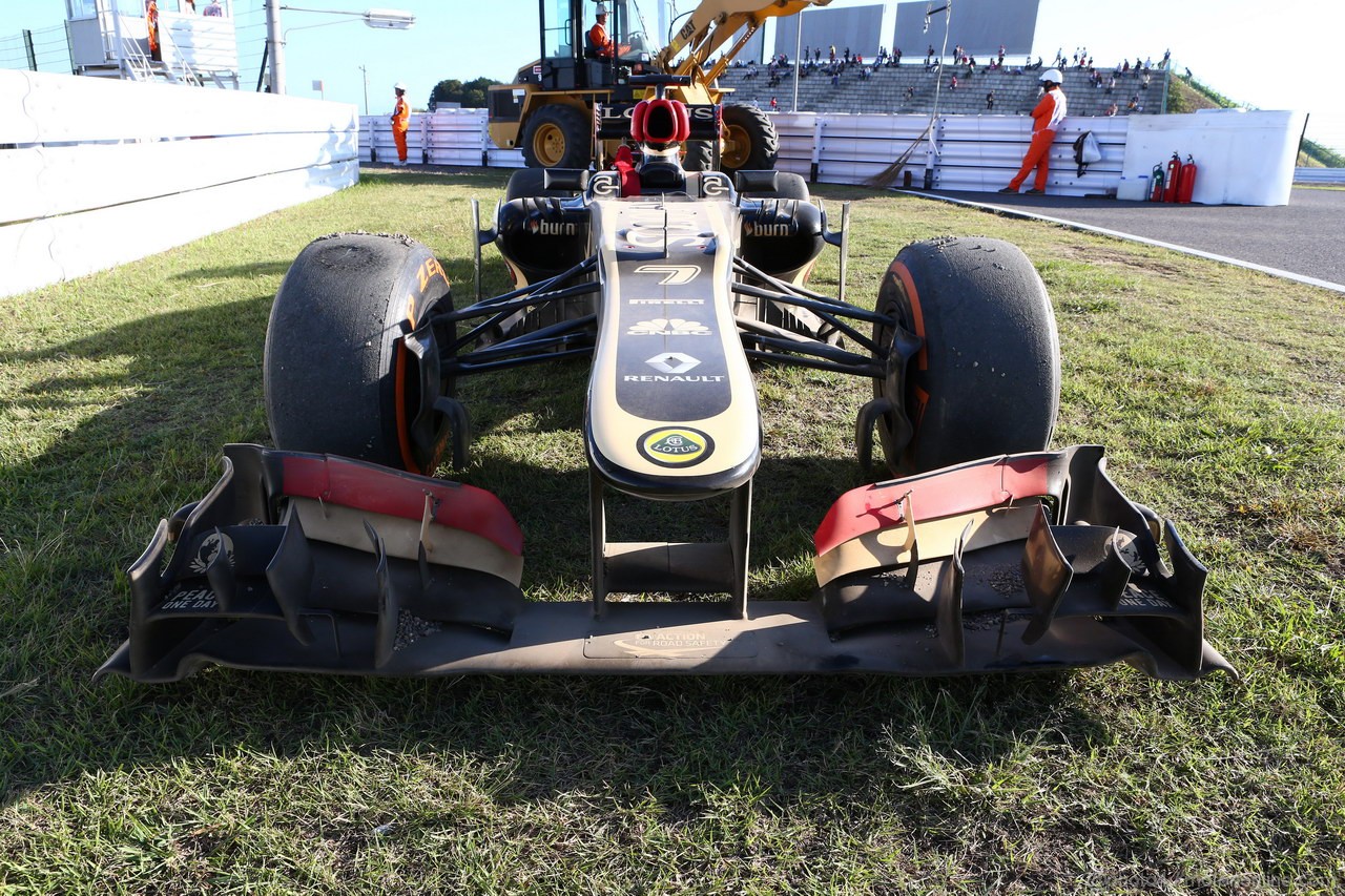 GP GIAPPONE, 11.10.2013- Prove Libere 2, Kimi Raikkonen (FIN) Lotus F1 Team E21 