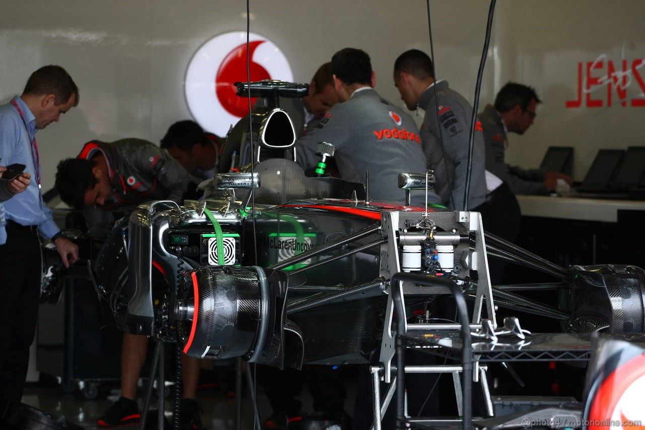 GP GRAN BRETAGNA, 27.06.2013- Jenson Button (GBR) McLaren Mercedes MP4-28 