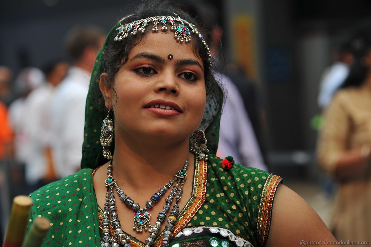 GP INDIA, 27.10.2013- Atmosphere