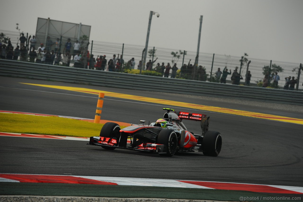 GP INDIA, 27.10.2013- Gara: Sergio Perez (MEX) McLaren MP4-28 