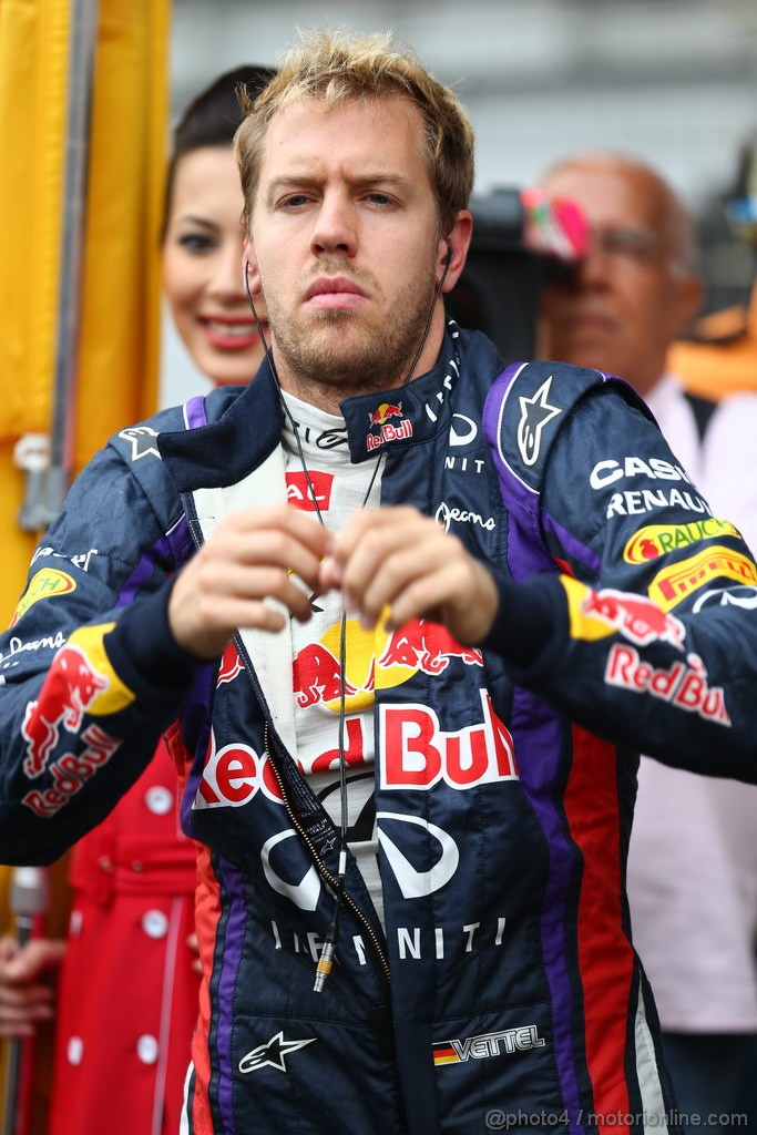 GP INDIA, 27.10.2013- Gara: Sebastian Vettel (GER) Red Bull Racing RB9 