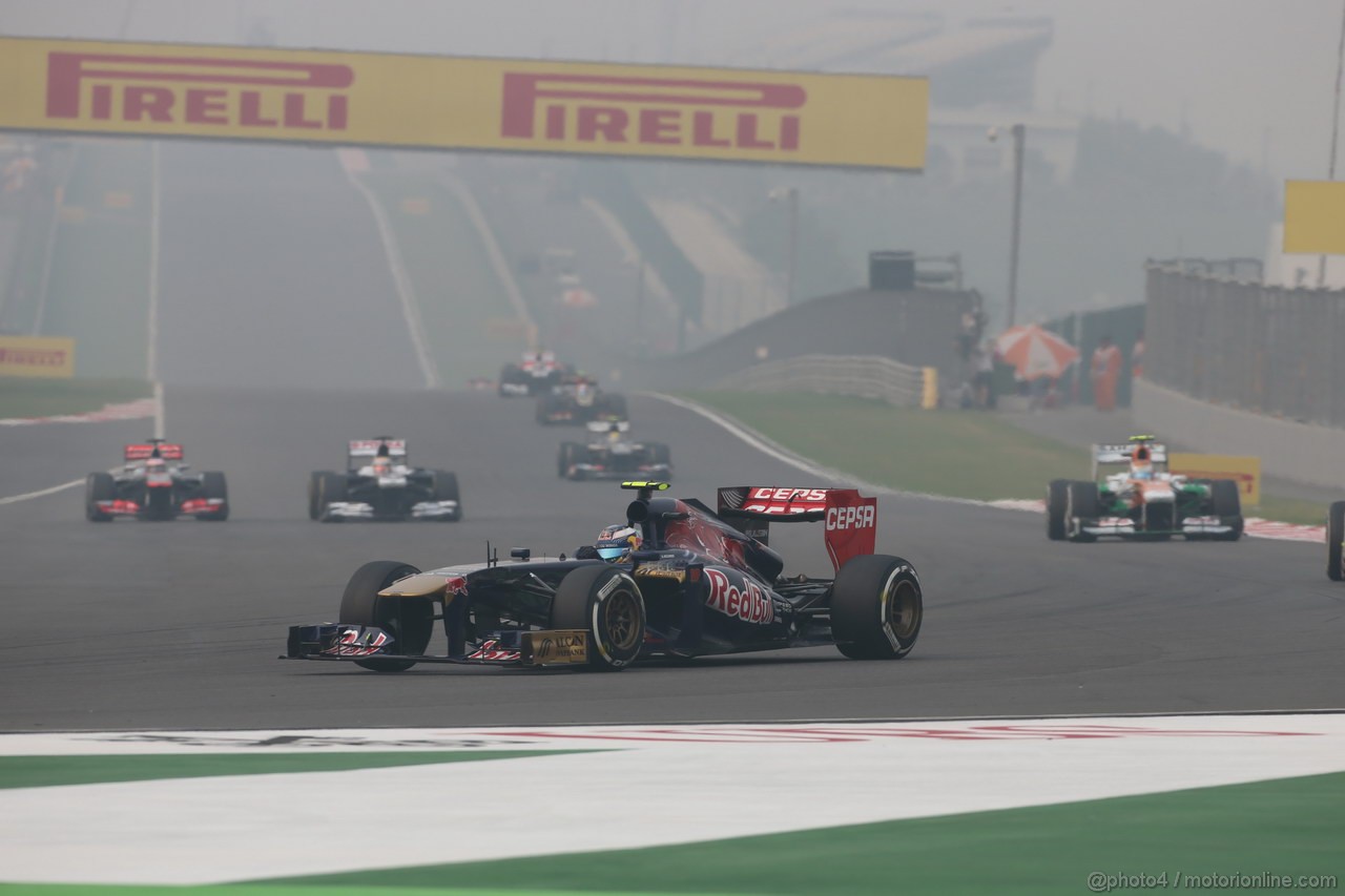 GP INDIA, 27.10.2013- Gara: Daniel Ricciardo (AUS) Scuderia Toro Rosso STR8 