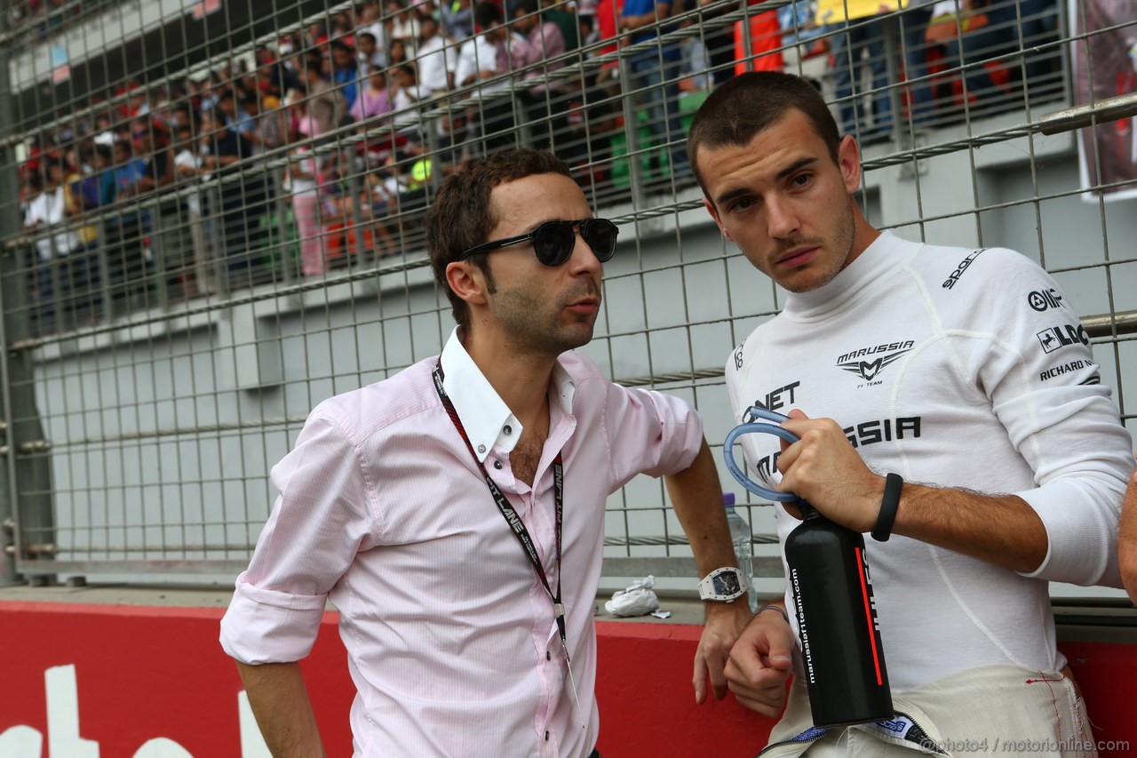 GP INDIA, 27.10.2013- Gara: Jules Bianchi (FRA) Marussia F1 Team MR02 e Nicolas Todt (FRA) drivers manager