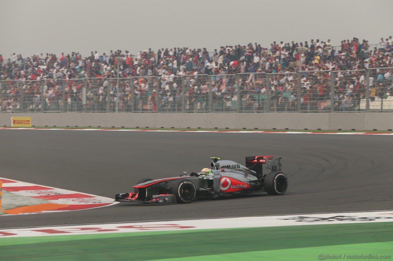 GP INDIA, 27.10.2013- Gara: Sergio Perez (MEX) McLaren MP4-28 