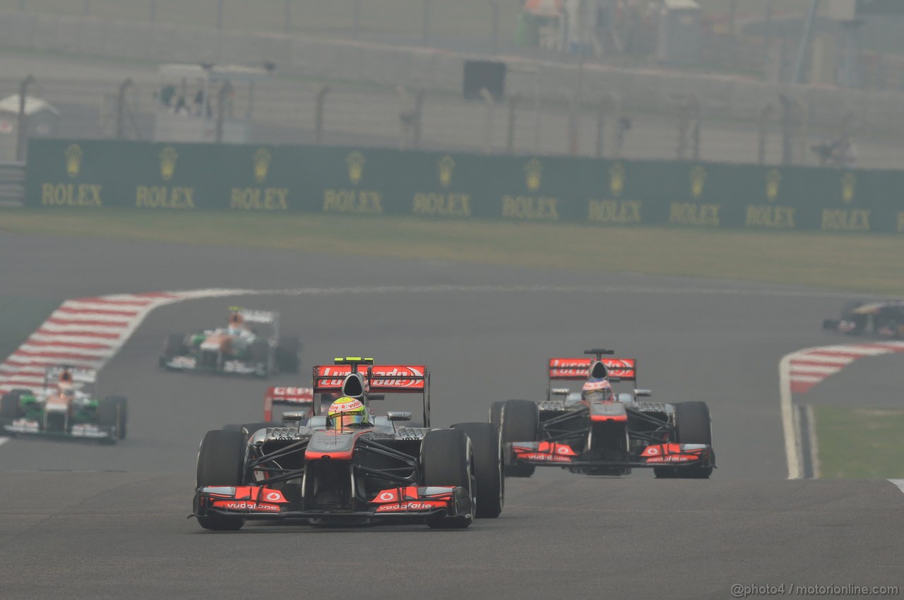 GP INDIA, 27.10.2013- Gara: Sergio Perez (MEX) McLaren MP4-28 