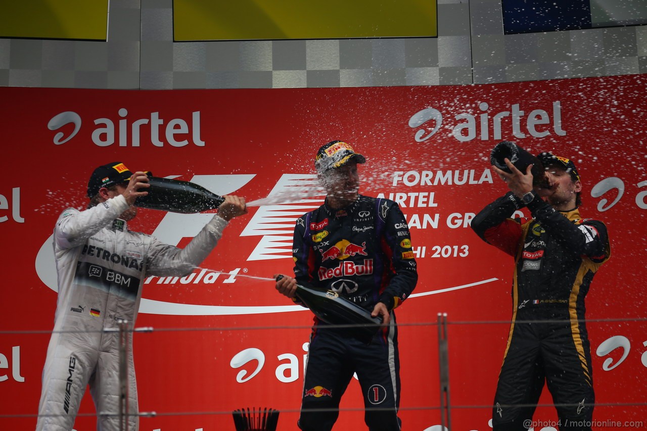 GP INDIA, 27.10.2013- Podium: Sebastian Vettel (GER) Red Bull Racing RB9 (vincitore), Nico Rosberg (GER) Mercedes AMG F1 W04 (secondo) e Romain Grosjean (FRA) Lotus F1 Team E21 (terzo) 