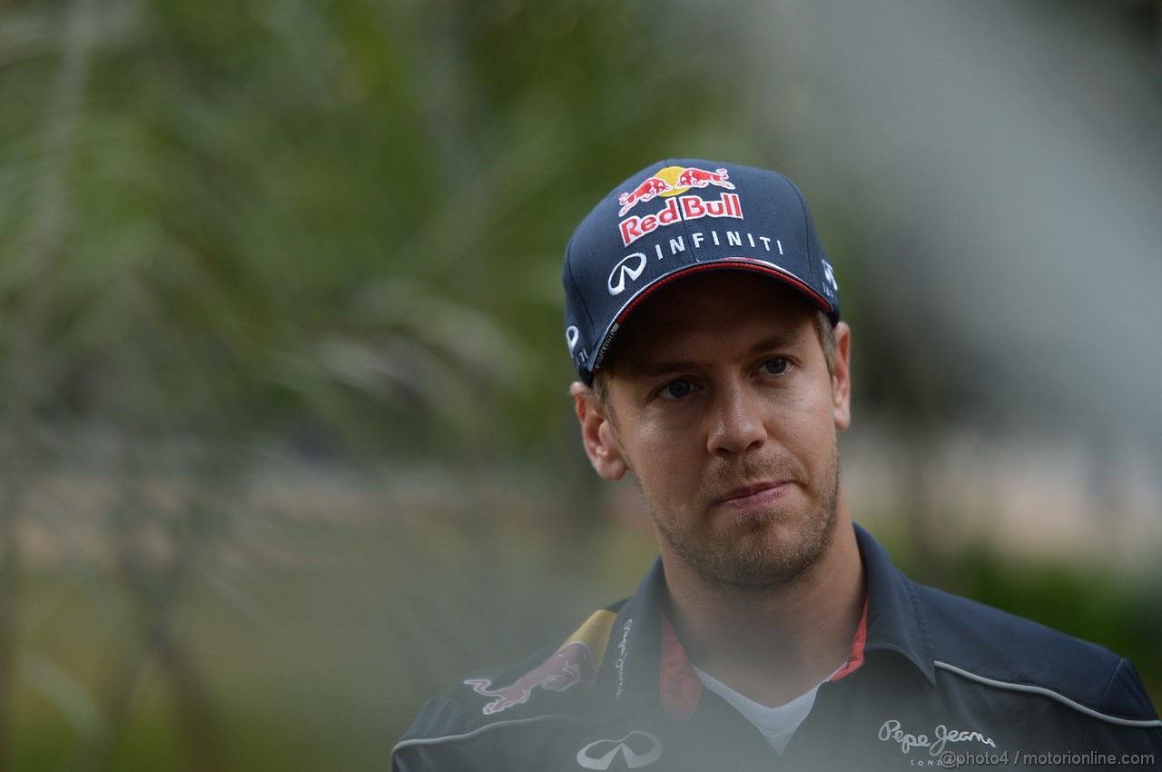 GP INDIA, 24.10.2013- Sebastian Vettel (GER) Red Bull Racing RB9 