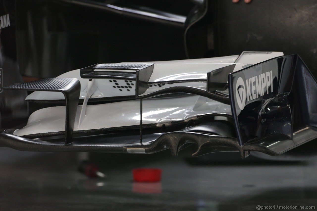 GP INDIA, 24.10.2013- Williams F1 FW35 front wing details 