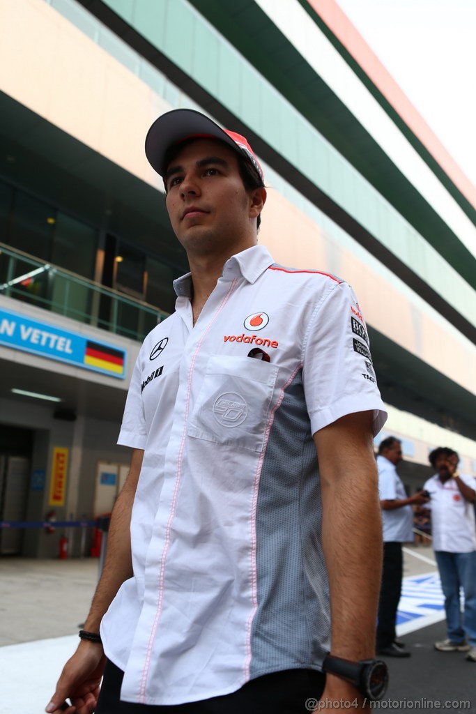 GP INDIA, 24.10.2013- Sergio Perez (MEX) McLaren MP4-28 